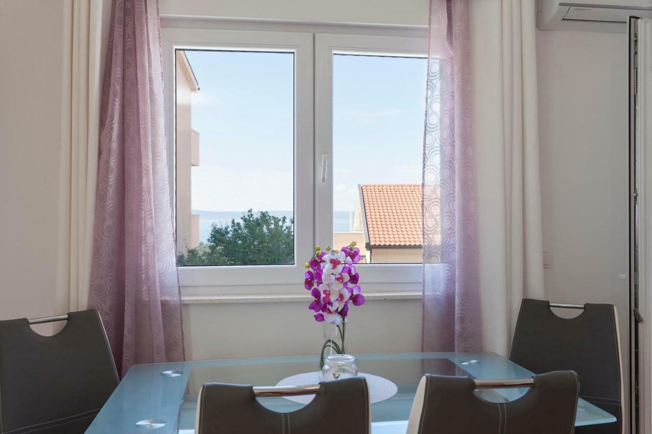 Apartments Dora Макарска Экстерьер фото